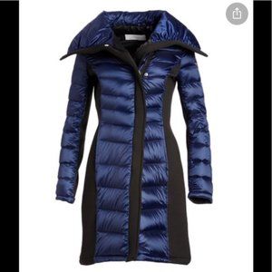 T Tahari Sam Down Puffer Coat - Women  Teal color Small